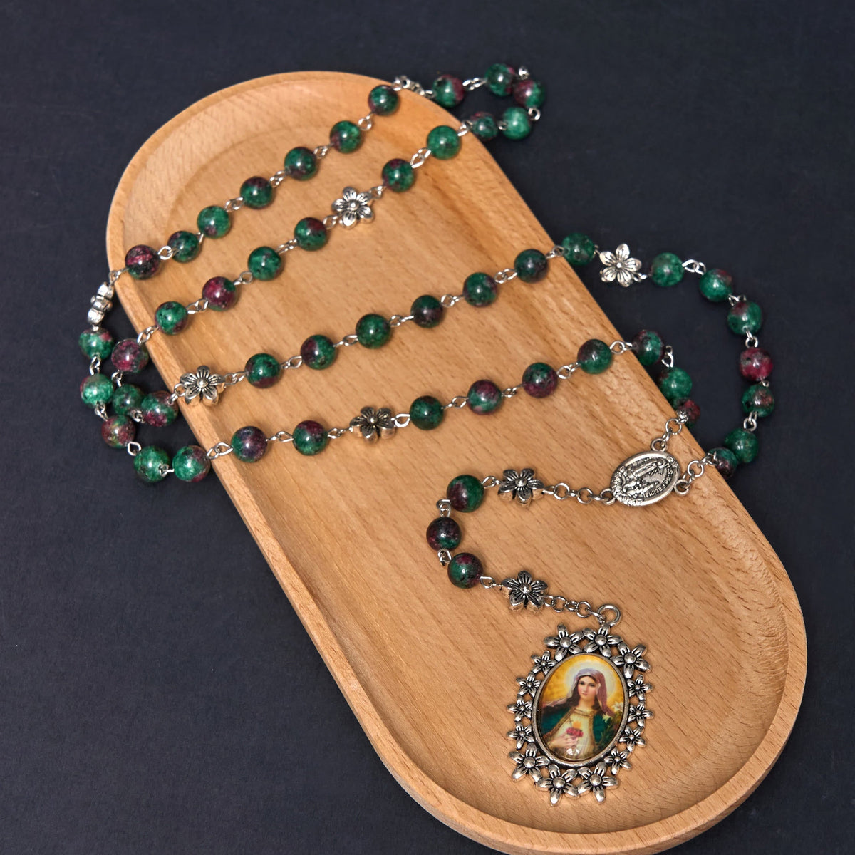 Our Lady of Fátima & Immaculate Heart of Mary of 8 mm Round Green Natural Stone Alloy Chain Rosary