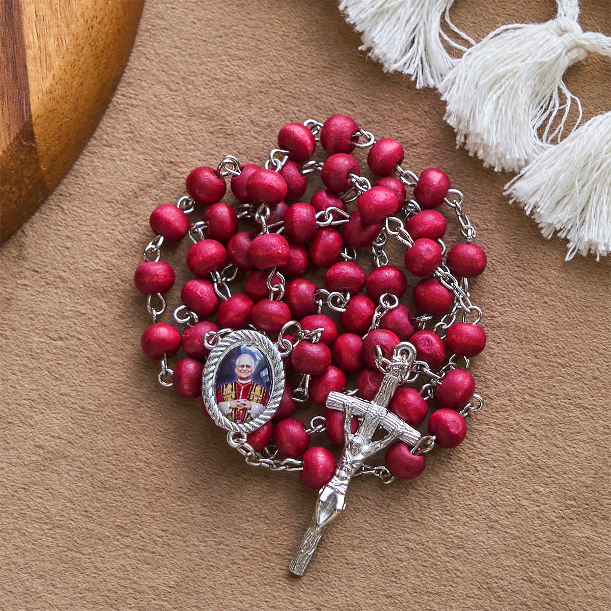 Pope Leo XIV Red Wood Beads Rosary Commemorating: A Spiritual Treasure
