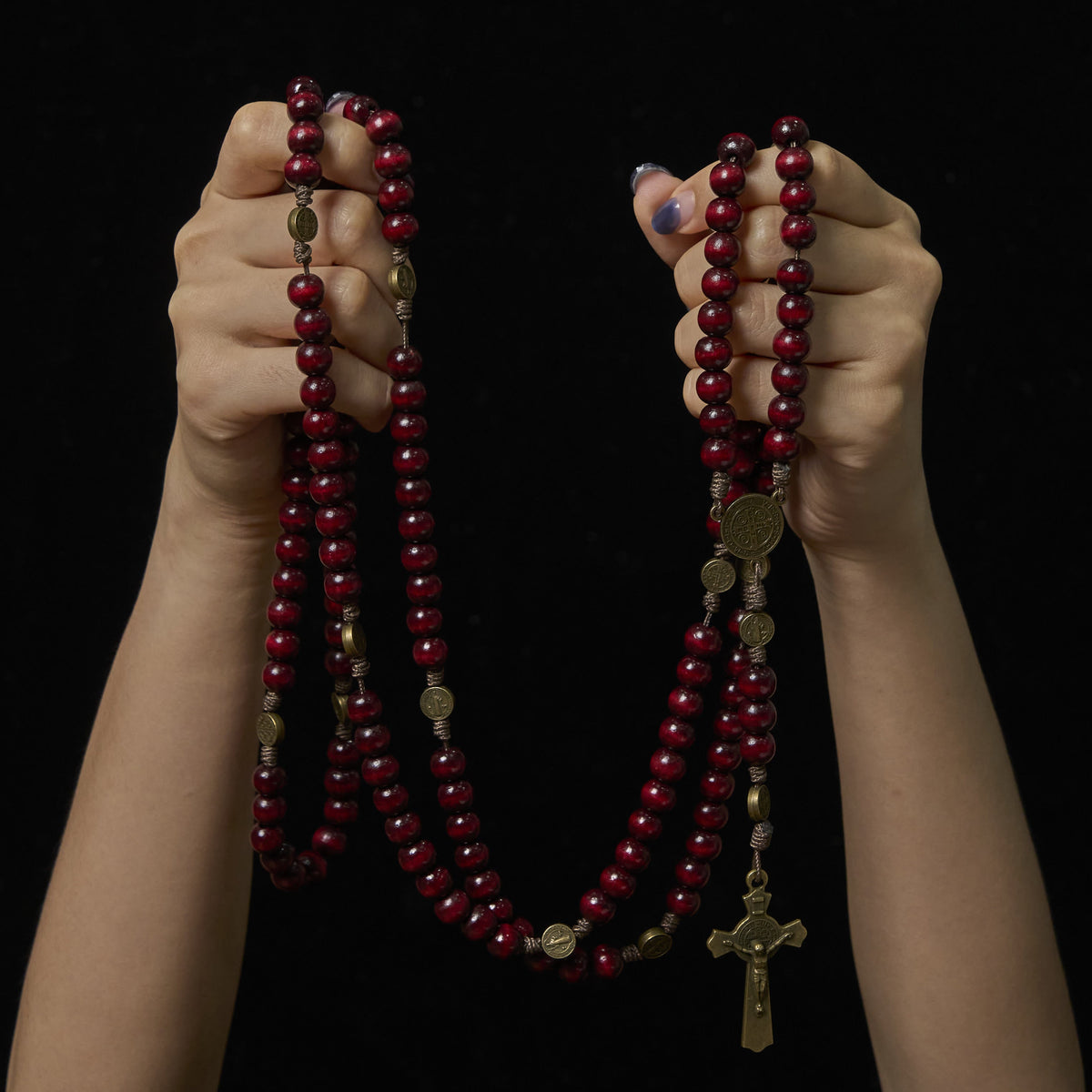 15/20 Decade Olive Wood Rosary with St. Benedict, Crucifix & Waist Chain Design—Divine Devotion in Dual Use