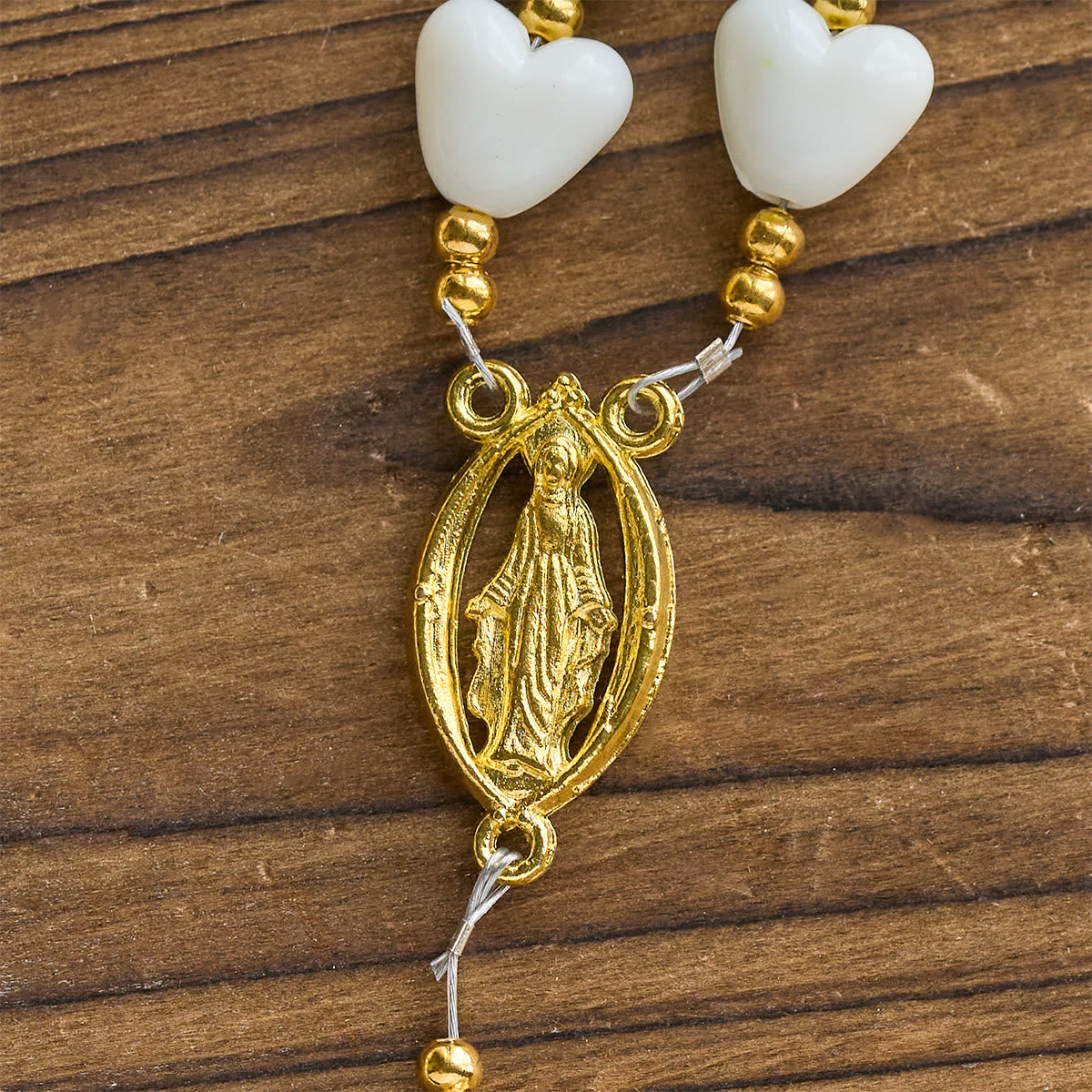 10mm Luminous Heart and White Rose Rosary: Mary's Gentle Protection