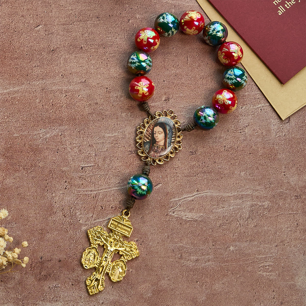 Christmas Devotion Red Green Holiday Beads Pocket Rosary: Pray anywhere, anytime