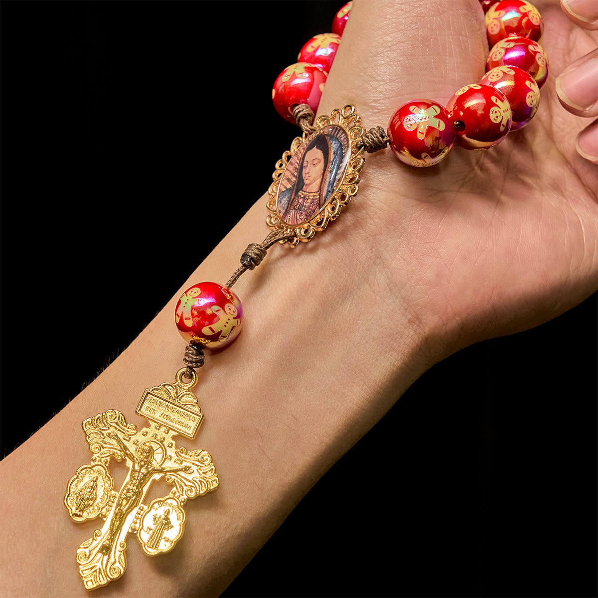 Christmas Devotion Red Green Holiday Beads Pocket Rosary: Pray anywhere, anytime