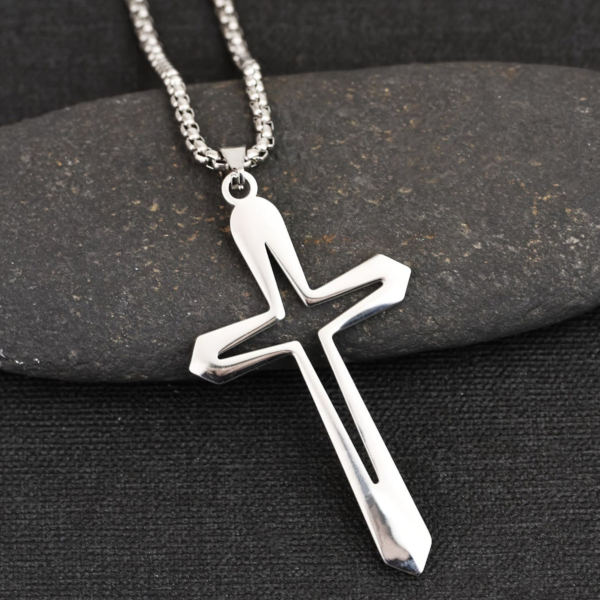 Sleek Contoured Cross Charm Necklace: Embodying Steadfast Grace and Heavenly Blessing