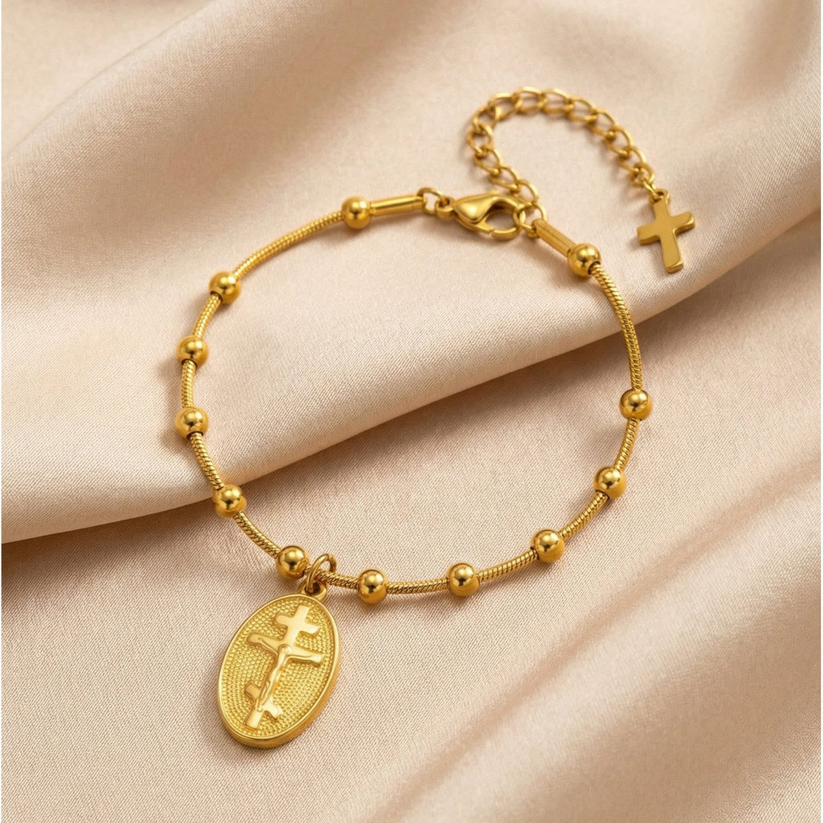 Textured Bead‑Chain Medal Bracelet: Token of Sustained Inner Fortitude