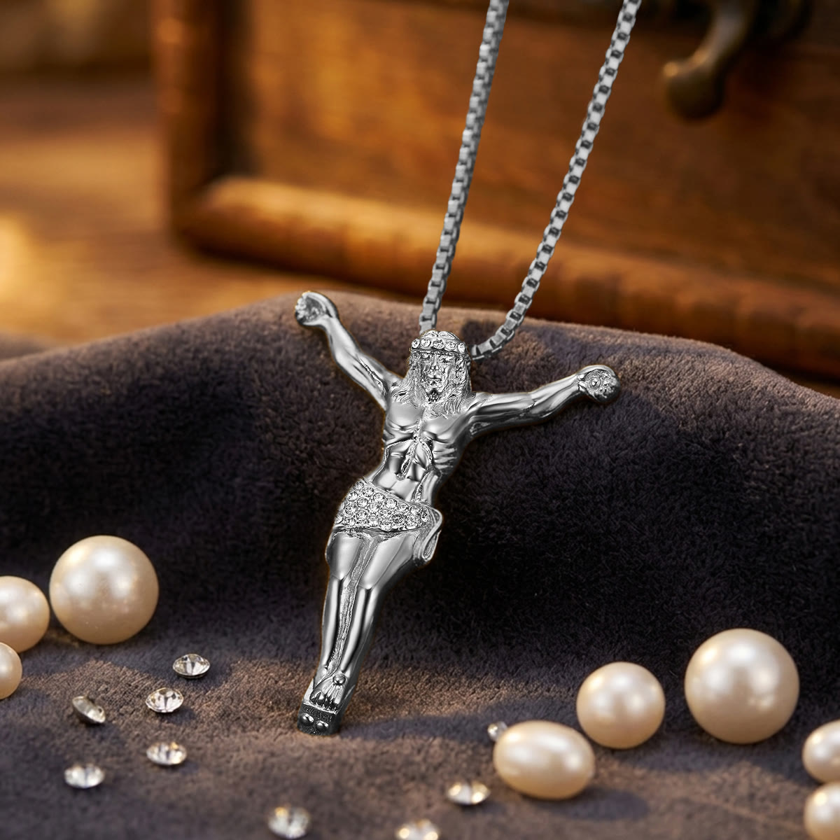 Sparkling Jesus Crucifix Chain Necklace: Sign of Gentle Celestial Shelter