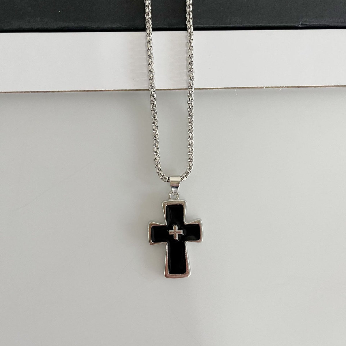 Polished Bezel‑Set Double‑Cross Necklace: Emblem of Timeless Heavenly Grace