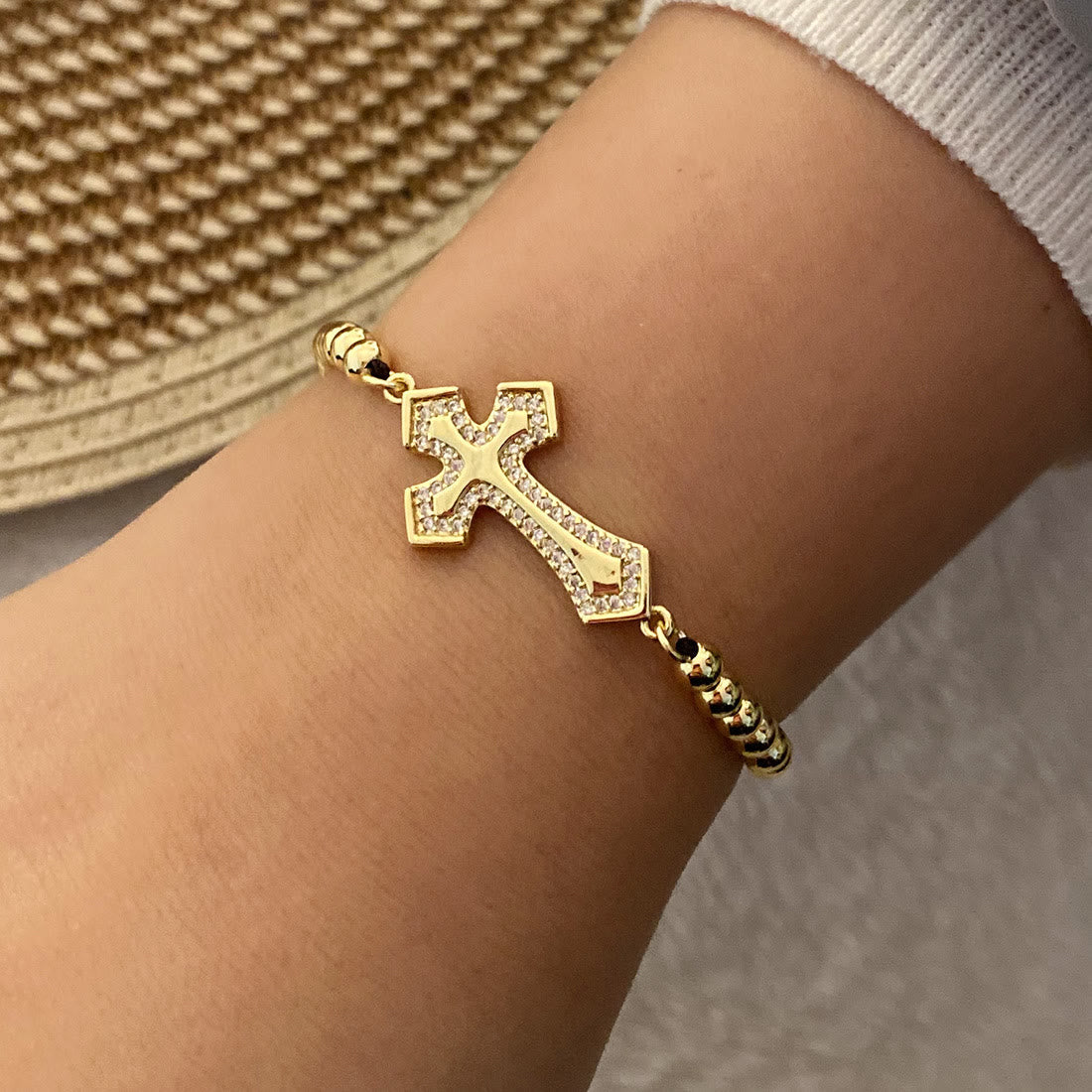 Multi‑Style Cross Charm Pull‑Cord Bracelet: Emblem of Abiding Spiritual Grace