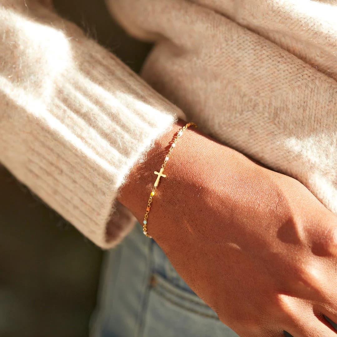 Delicate Minimalist Cross Bracelet