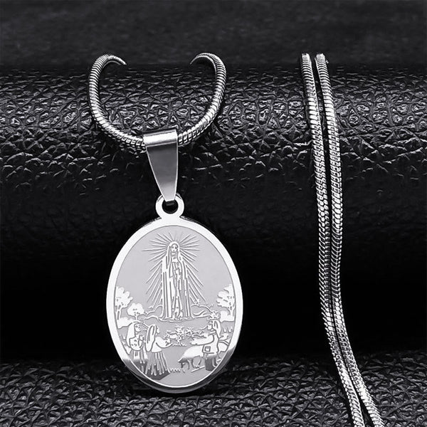 Classic Style Our Lady of Fatima Pendant Crafted Blessing Necklace