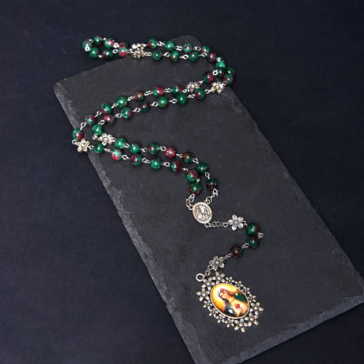 Our Lady of Fátima & Immaculate Heart of Mary of 8 mm Round Green Natural Stone Alloy Chain Rosary