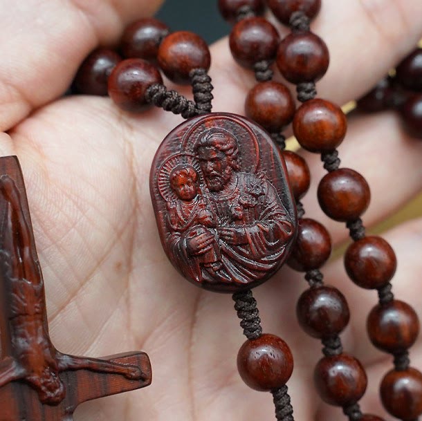 Wood Beads Crucifix Prayer Rosary