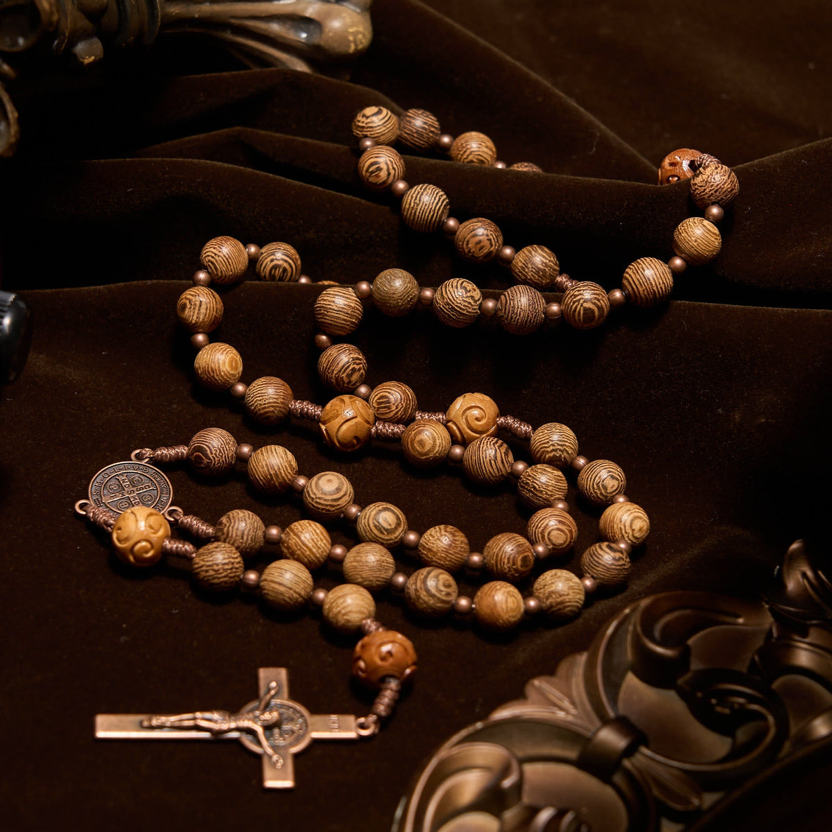PRAYERFUL FAITH: Divine Olive Wood Rosary with St. Benedict Medal & Crucifix