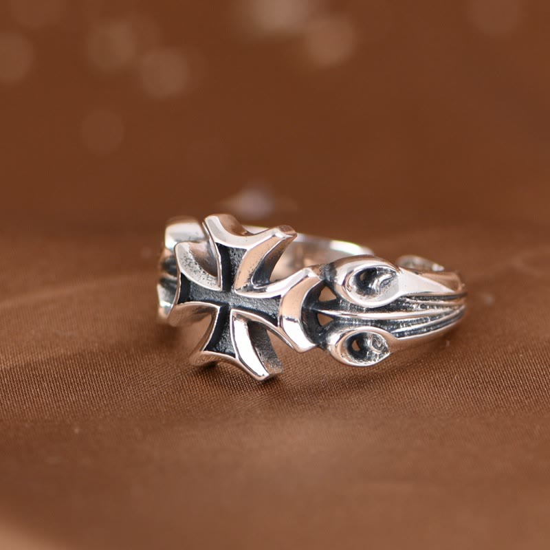 Minimalist 925 Silver Adjustable Maltese Cross Band Ring: Precious Heirloom of Faith