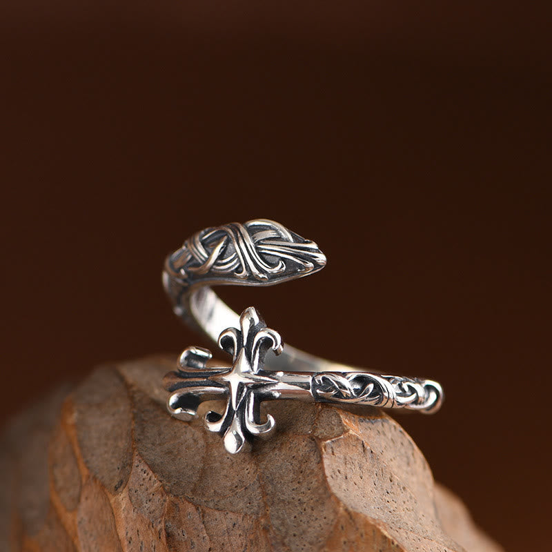 Retro 925 Silver Cross Ring with Delicate Vine Engravings: Pure Expression of Faith