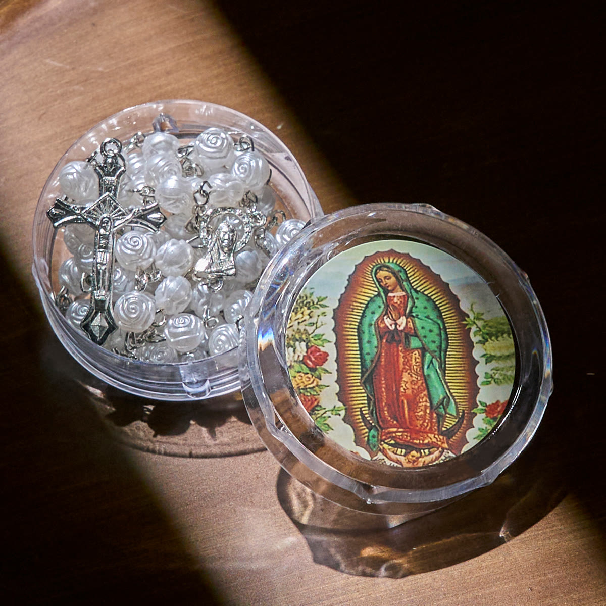Elegant White Rose Devotional Beads Rosary with Our Lady Box for Blessings