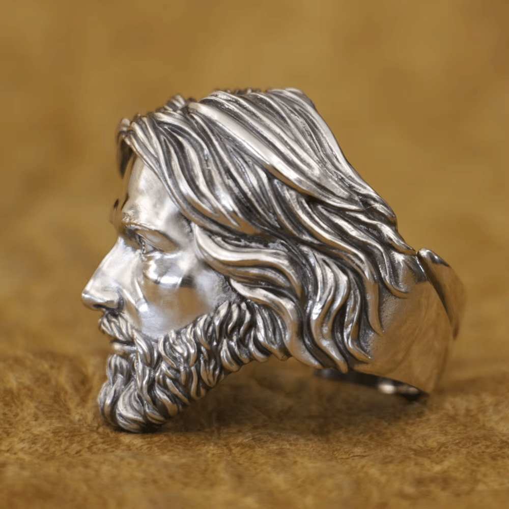 Sculpted Sacred Jesus Christ Portrait Ring Crafted in 925 Silver