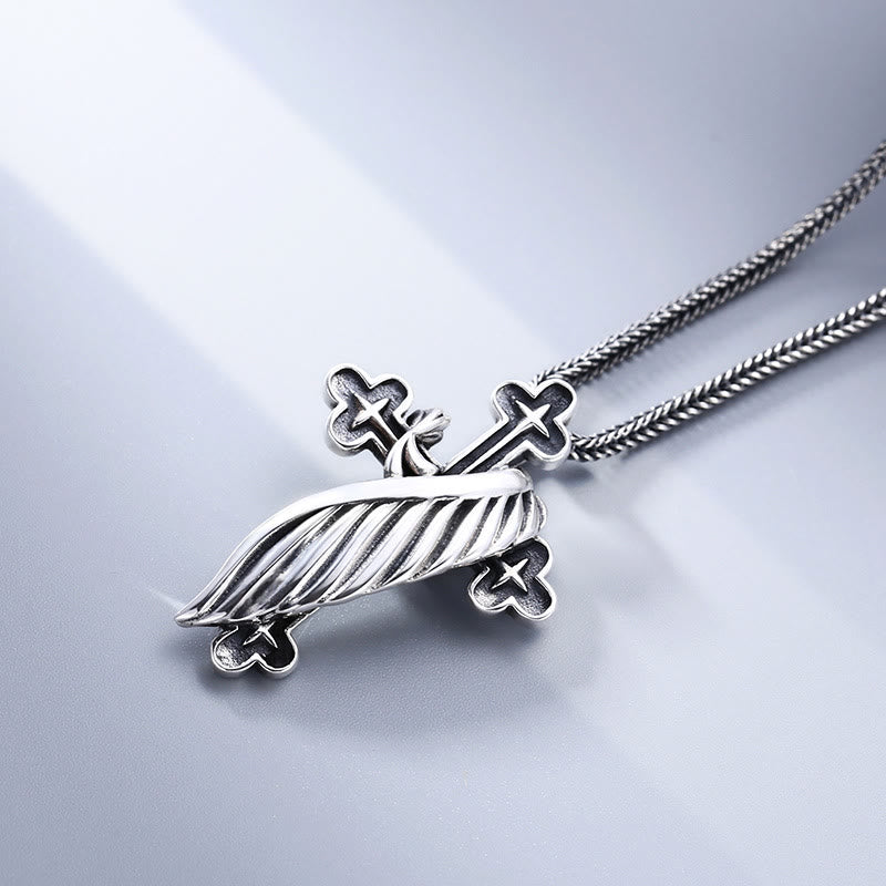 Retro - Styled Sterling Silver Wing Cross Pendant: A Nostalgic Sign of Faith