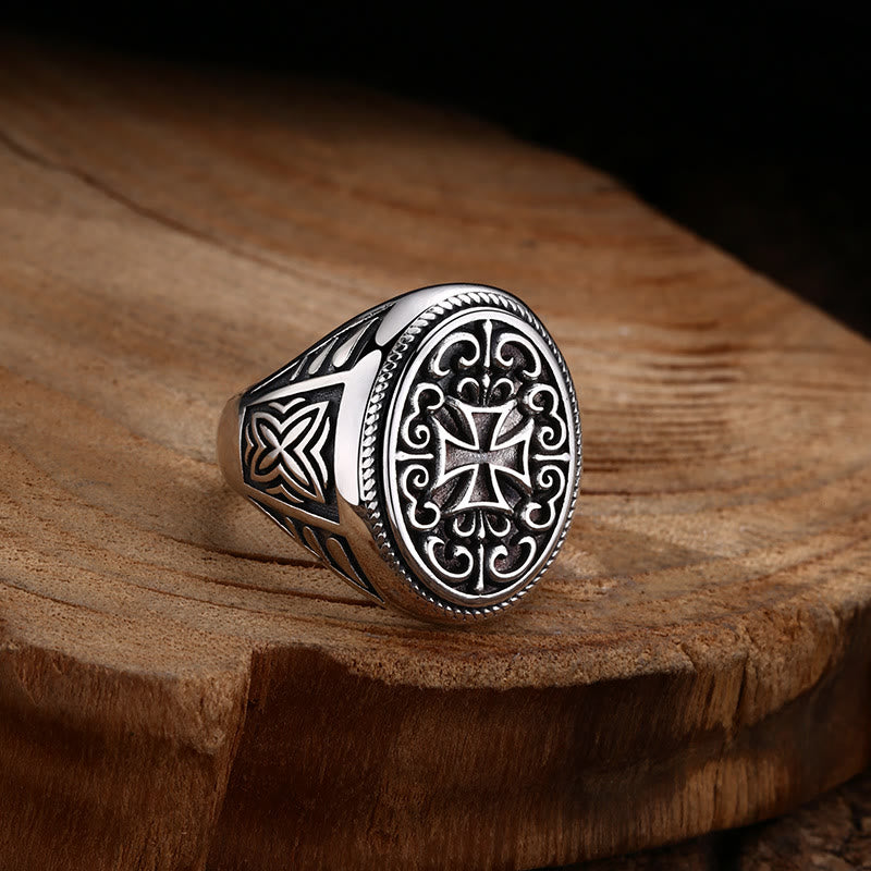 Artistic Silver Filigree Cross Ring: A Unique Blend of Art and Belief