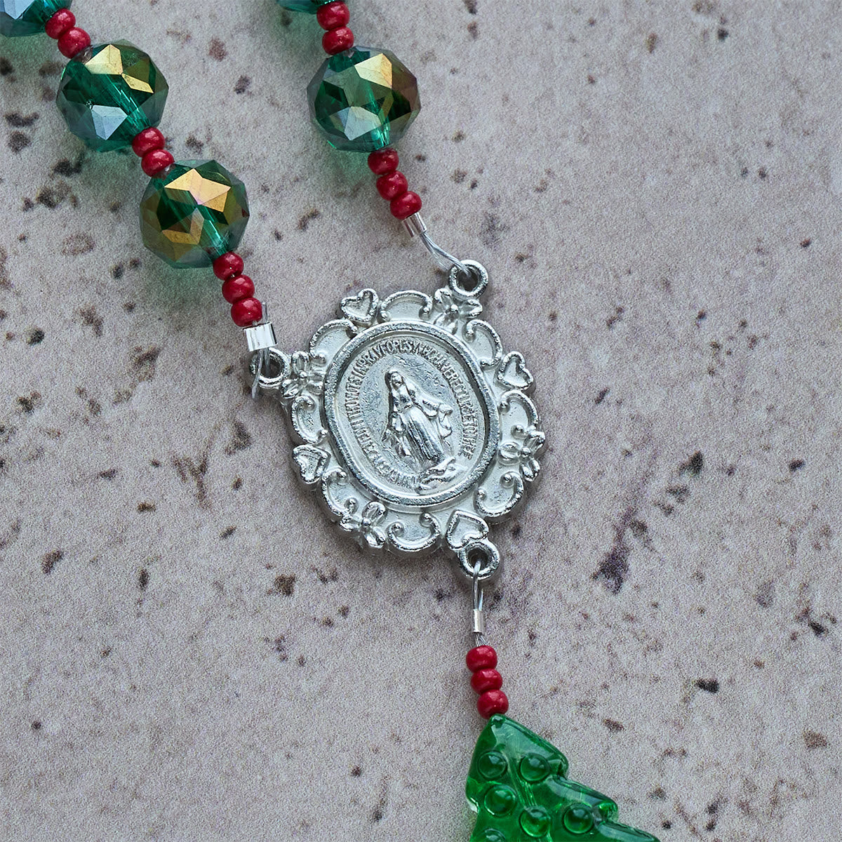 Joyful Green Tree of Hope Christmas Rosary: Celebrate Christ's Birth
