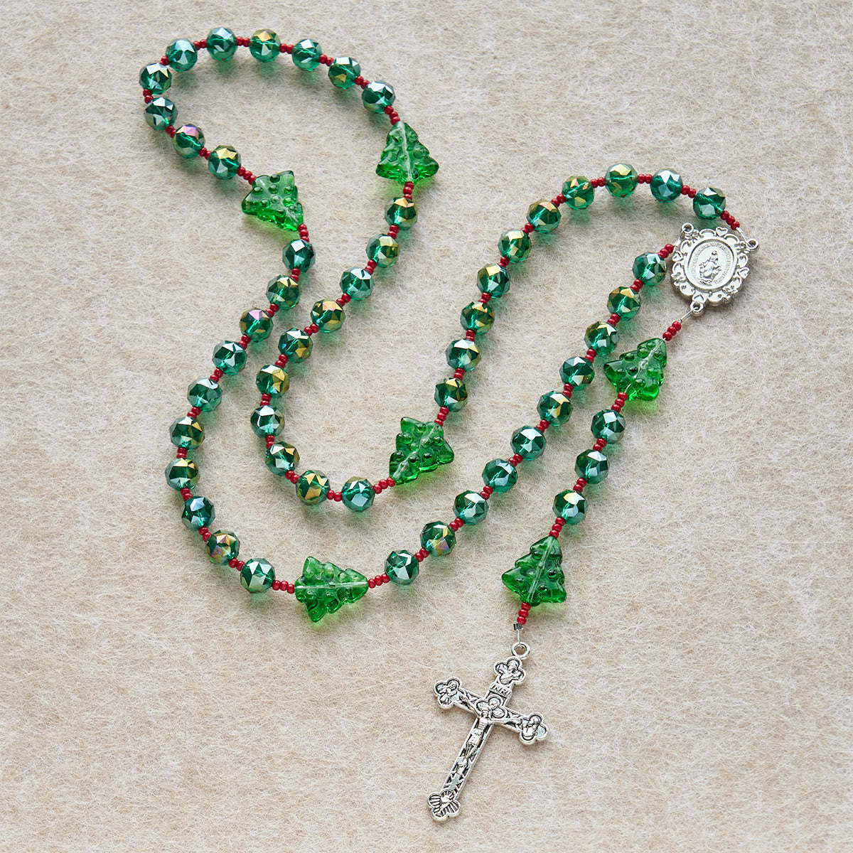 Joyful Green Tree of Hope Christmas Rosary: Celebrate Christ's Birth