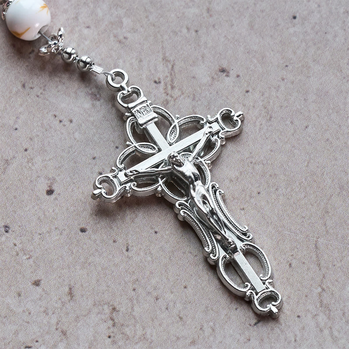Jade Rosary with Marian Accent: Faithful Companion & Prayerful Journey