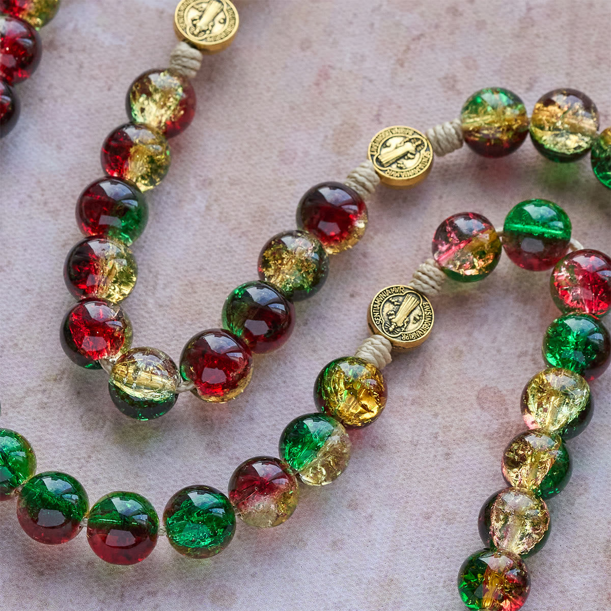 Christmas Glass Rosary with Cross: Faithful Celebration & Festive Luster
