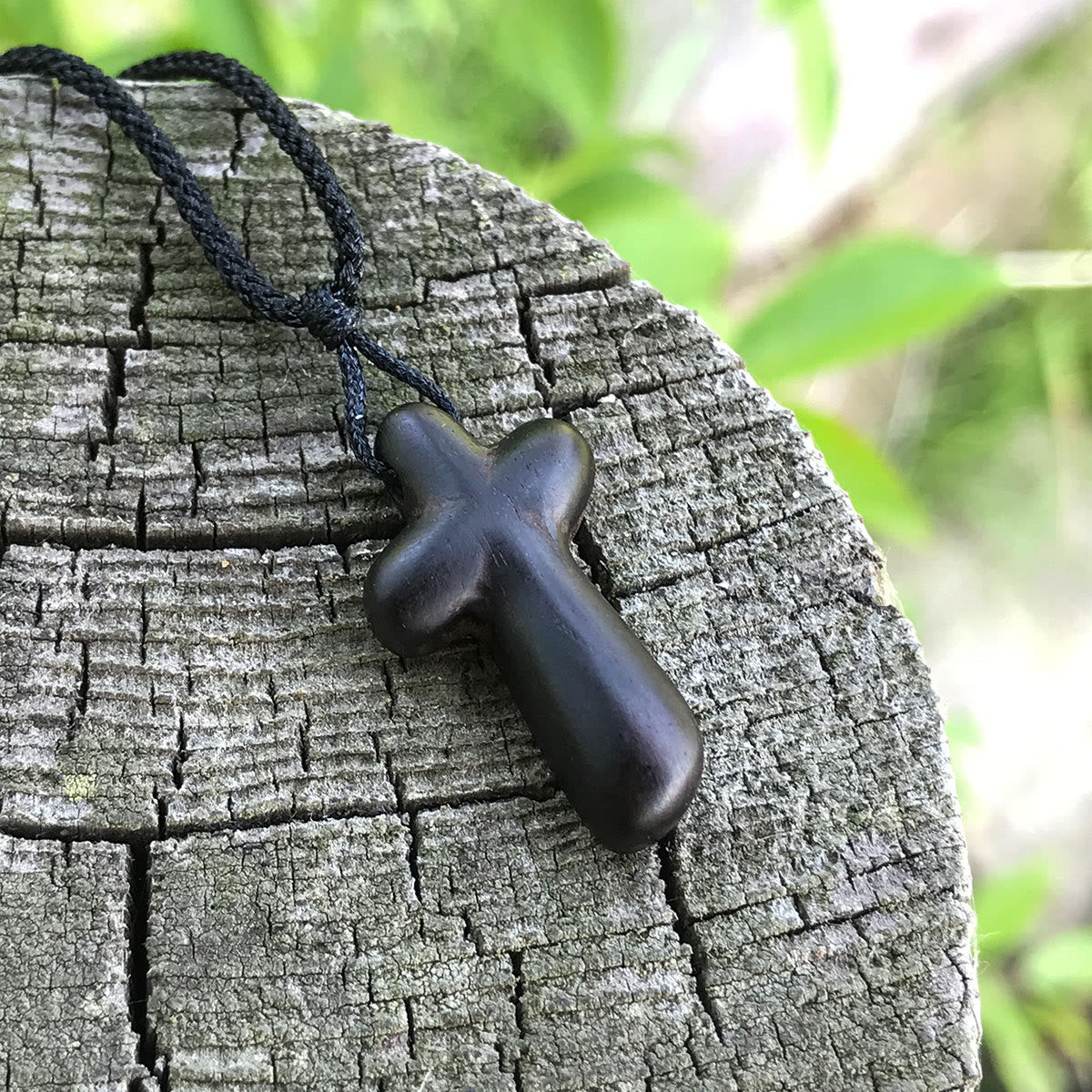 Ebony Cross Pendant: Natural Material & Faith Symbol for Spiritual Bond