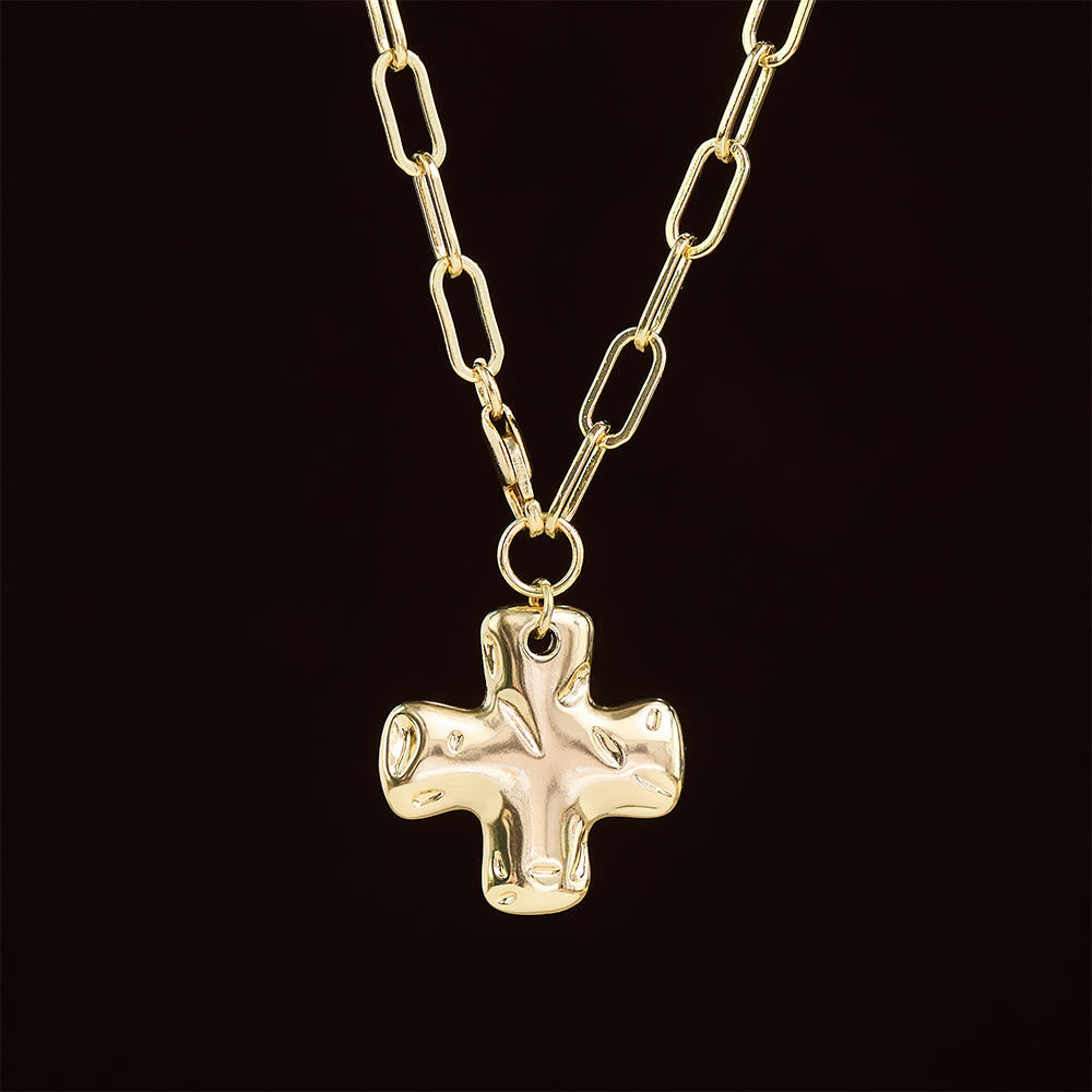 Minimalist Cross Paperclip Link Chain Necklace: A Symbol of Modern Faith & Style
