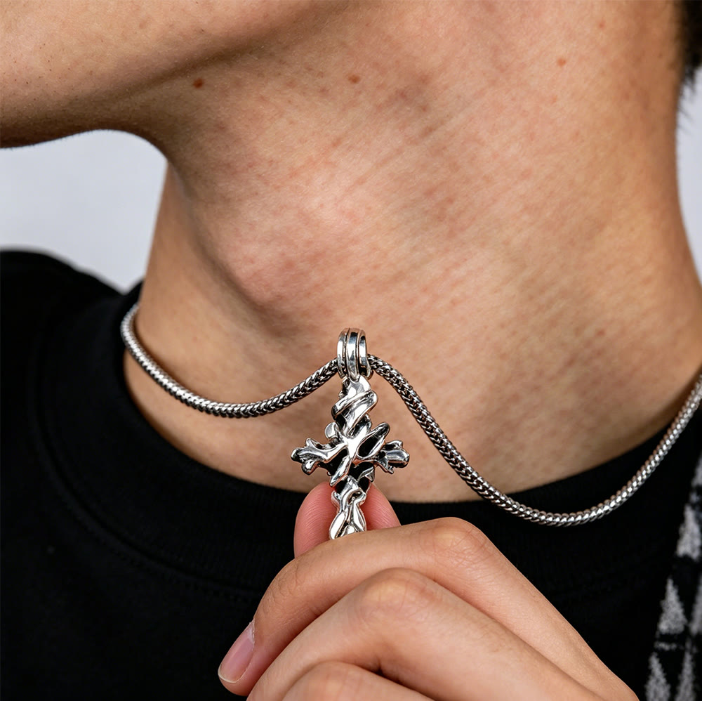 925 Sterling Silver Vintage & Minimalist Cross Necklace: A Timeless Symbol of Spiritual Devotion