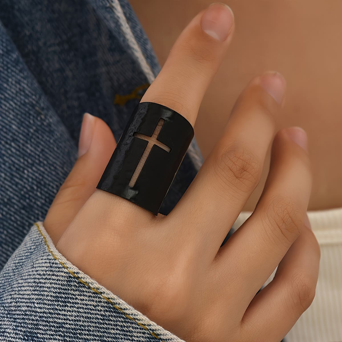 Adjustable Wide Cross Ring with Textured Finish: A Daily Symbol of Faith and Confidence
