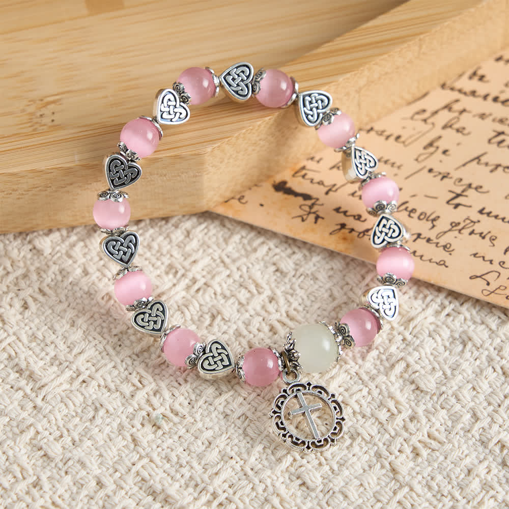Celtic Knot Cat’s Eye Bracelet: Gentle Companion of Daily Grace