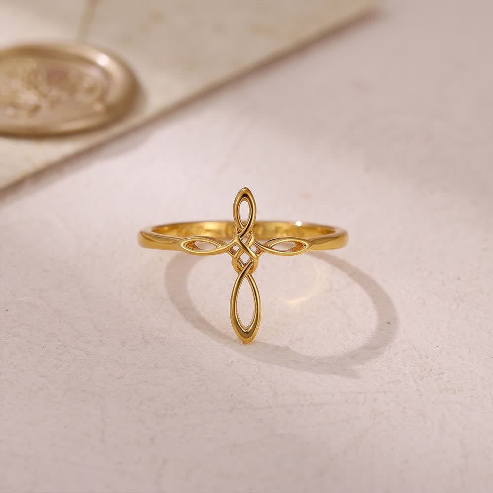 Celtic Knot Cross Devotional Ring: Emblem of Eternal Faith & Divine Connection