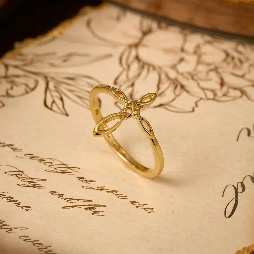 Celtic Knot Cross Devotional Ring: Emblem of Eternal Faith & Divine Connection