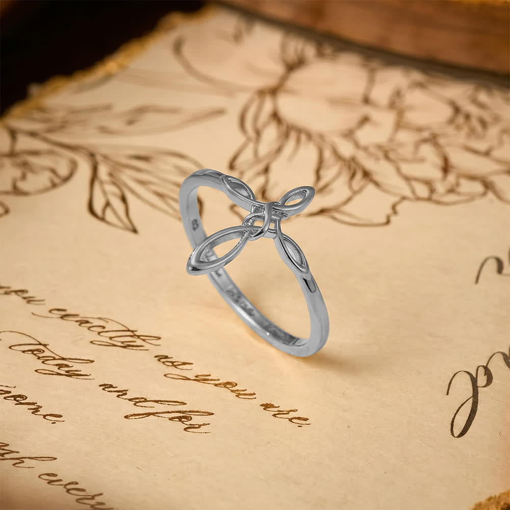 Celtic Knot Cross Devotional Ring: Emblem of Eternal Faith & Divine Connection