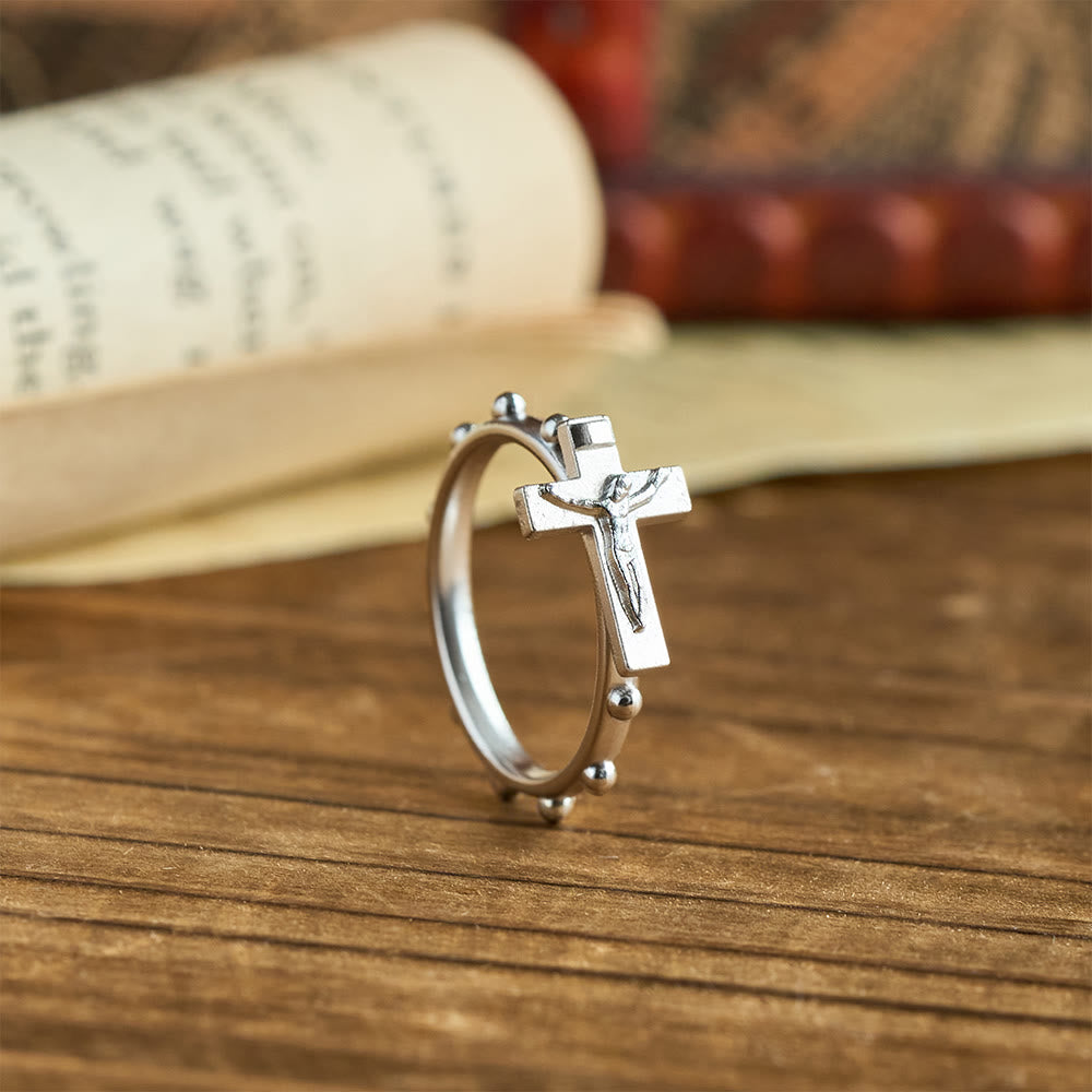 Classic Rosary Ring with Crucifix and Continuous Beaded Prayer Band: A Timeless Emblem of Devotion