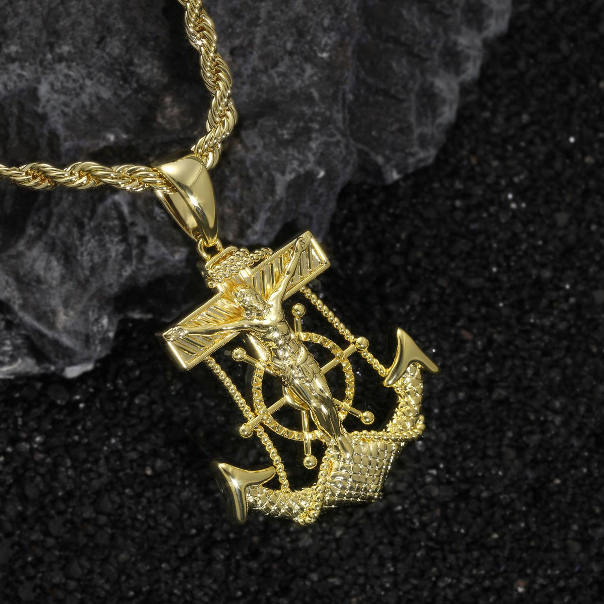 Integrated Ship Wheel Crucifix Anchor Pendant: Timeless Emblem of Steadfast Spiritual Trust