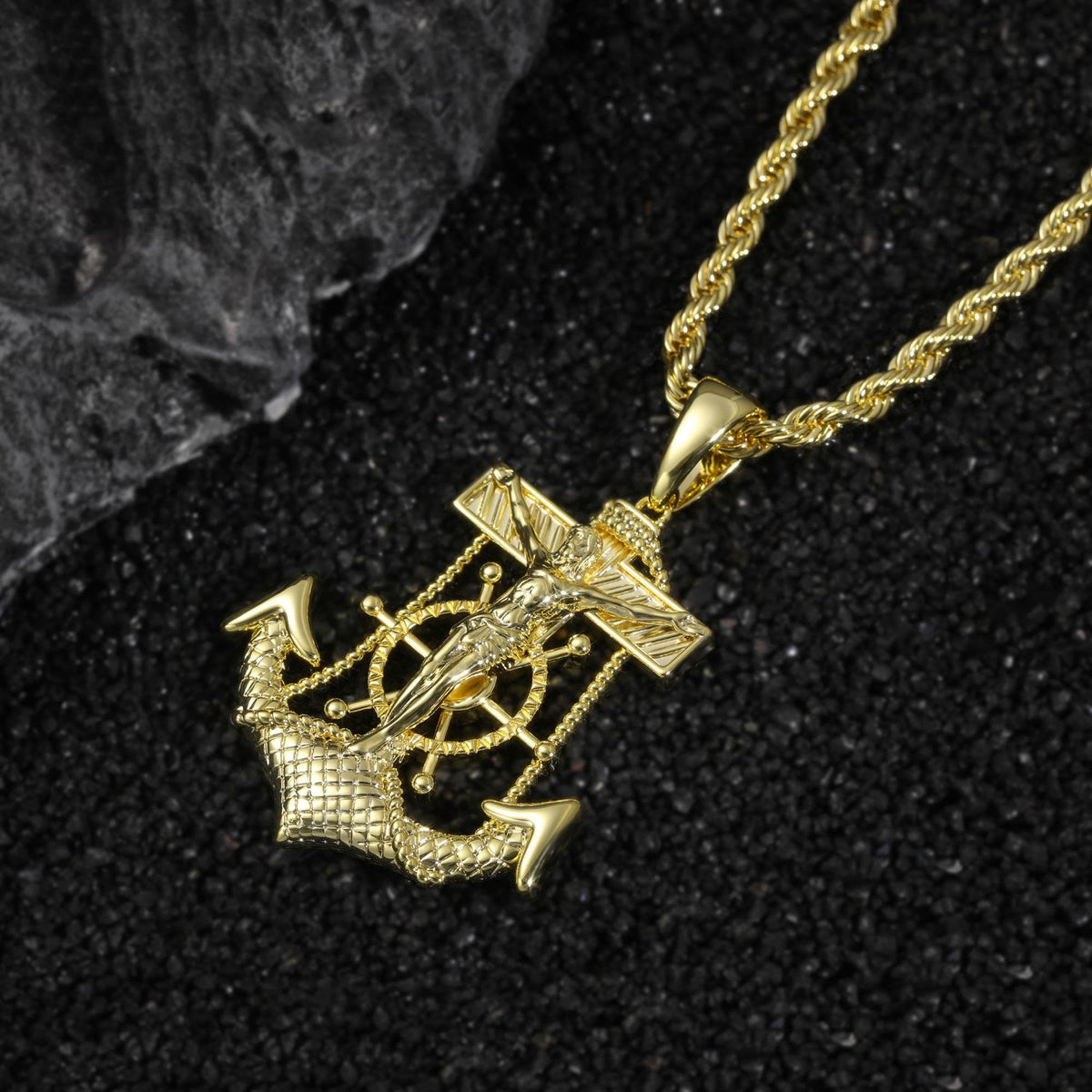 Integrated Ship Wheel Crucifix Anchor Pendant: Timeless Emblem of Steadfast Spiritual Trust