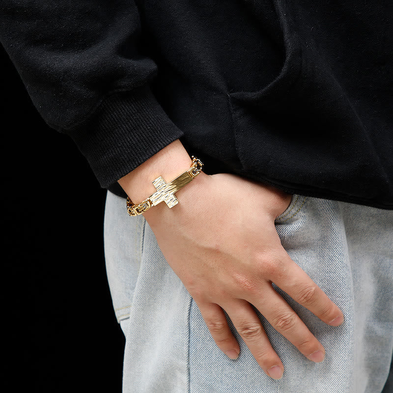 Hammered Texture Flat Cross Wrist Bracelet: Personalized Emblem of Steadfast Heavenly Faith