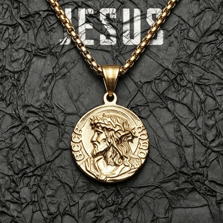 Crown Of Thorns Jesus Portrait Round Medal Box Chain Necklace: Timeless Emblem of Gentle Heavenly Guardianship