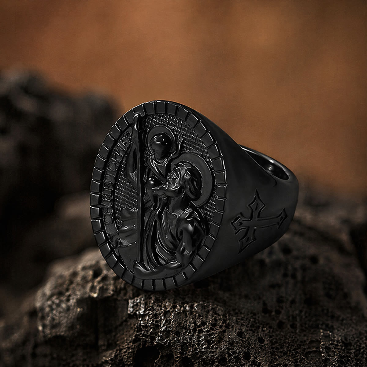 St. Christopher Round Ridged Border Signet Ring: Timeless Emblem of Unshakable Sacred Faith