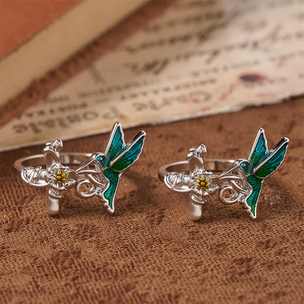 Green Enamel Hummingbird Floral Cross Ring: Emblem of Vigilant Heavenly Hope