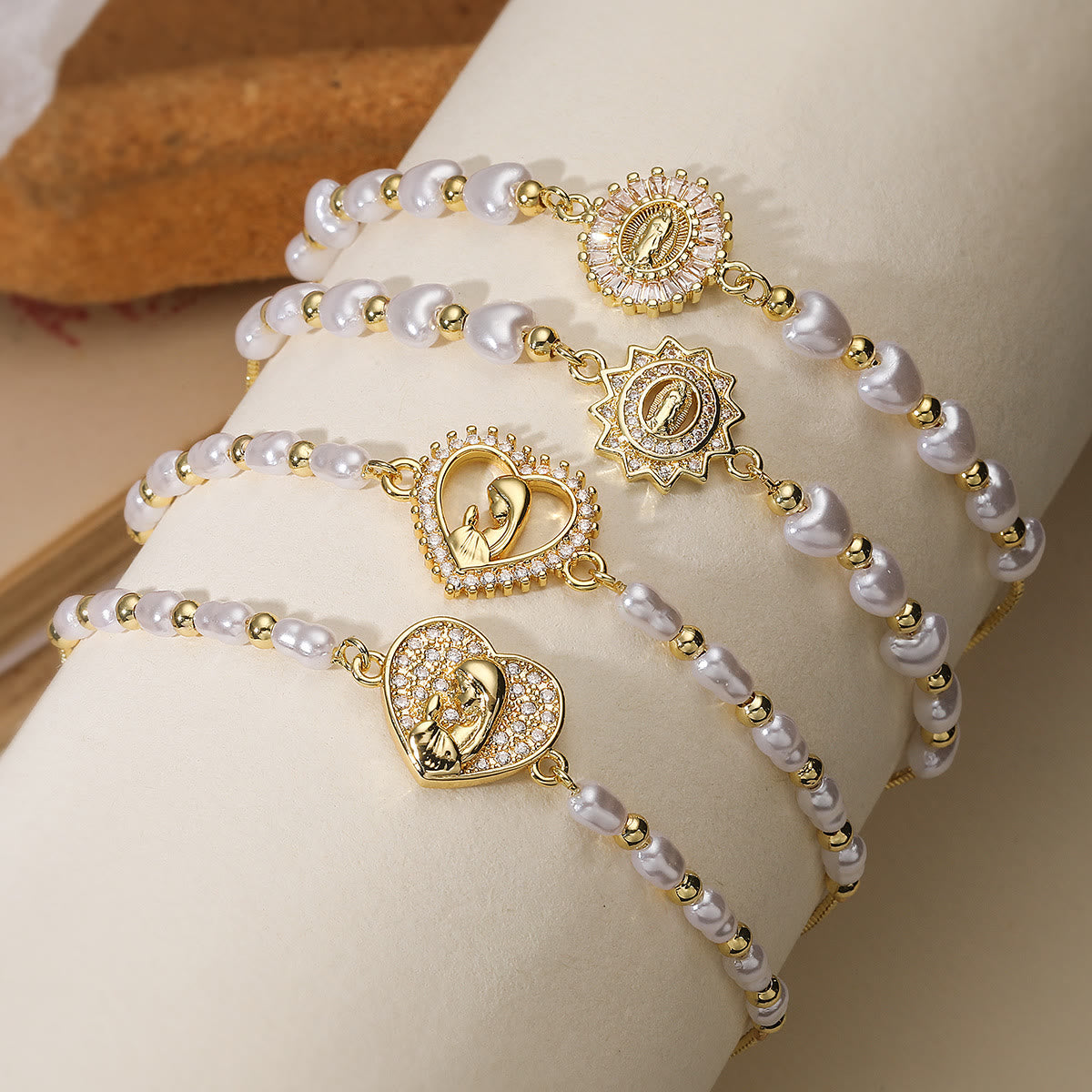 Refined Multi‑Style Holy‑Medallion Pearl Bracelet: Icon of Quiet Spiritual Strength for Everyday Wear