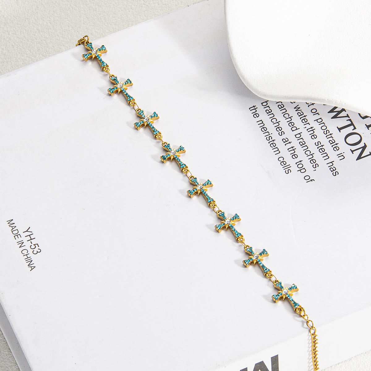 Sparkling Paved‑Stone Cross Link Bracelet: Emblem of Radiant Heavenly Blessings