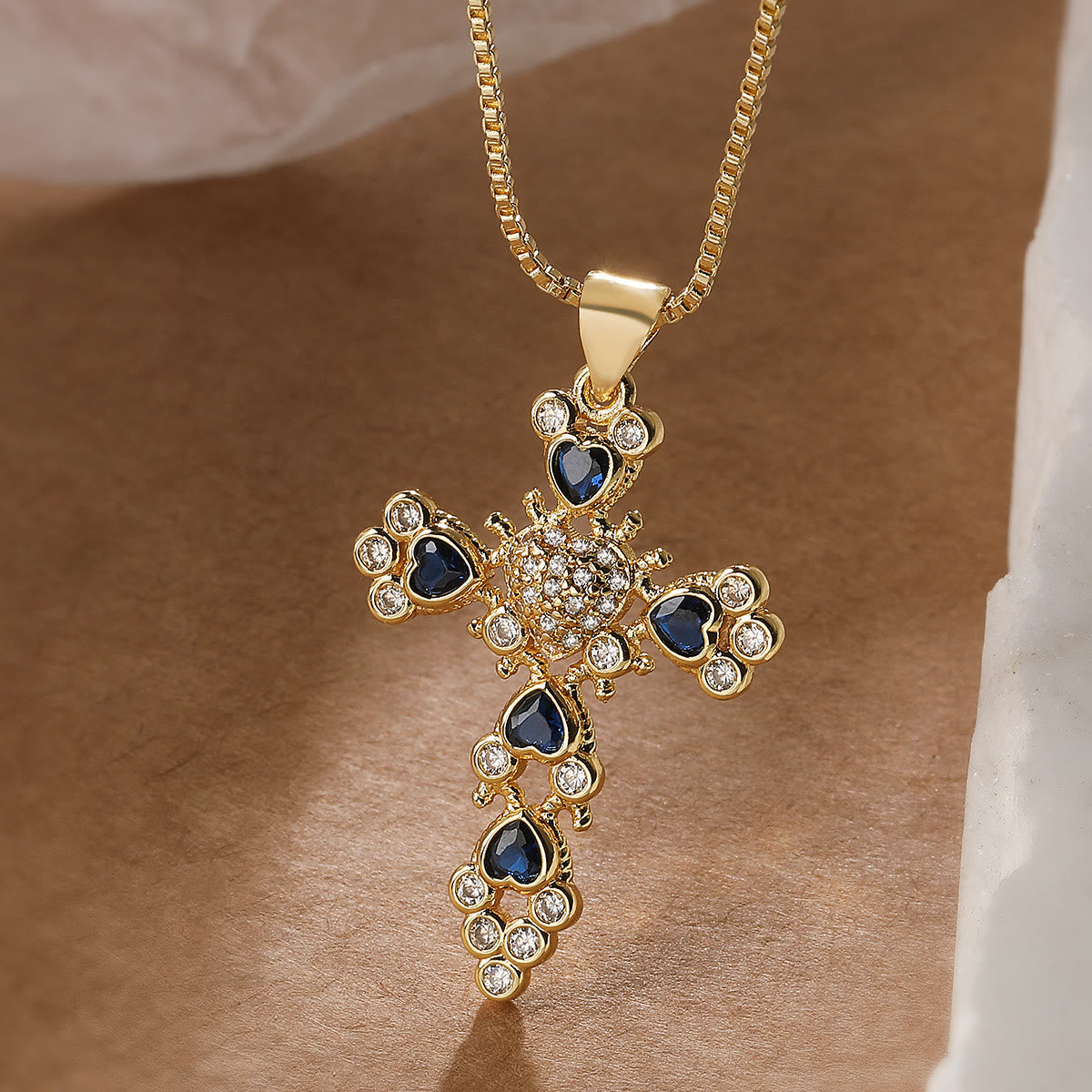 Heart‑Gem Ornate Cross Pendant Necklace: Emblem of Tender Heavenly Devotion