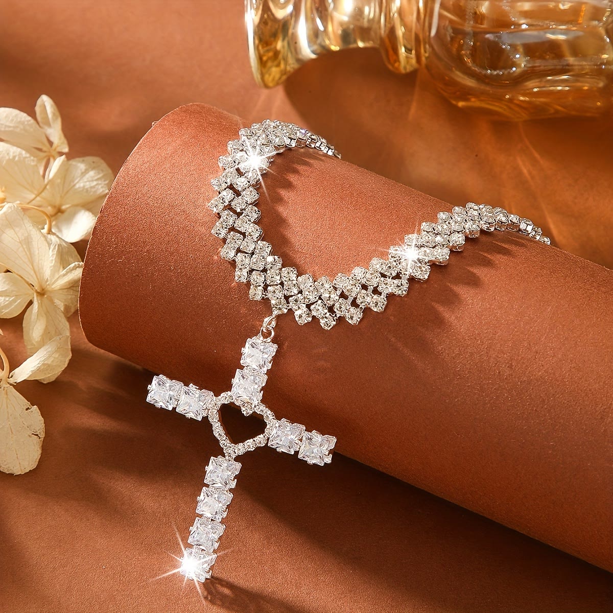 Glittering Faceted Heart Cross Choker: Token of Pure Celestial Affection