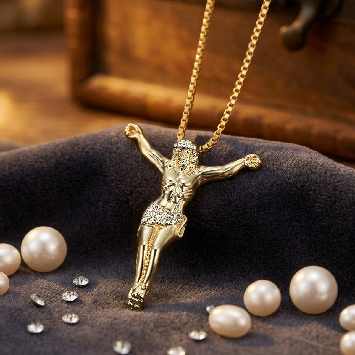Sparkling Jesus Crucifix Chain Necklace: Sign of Gentle Celestial Shelter