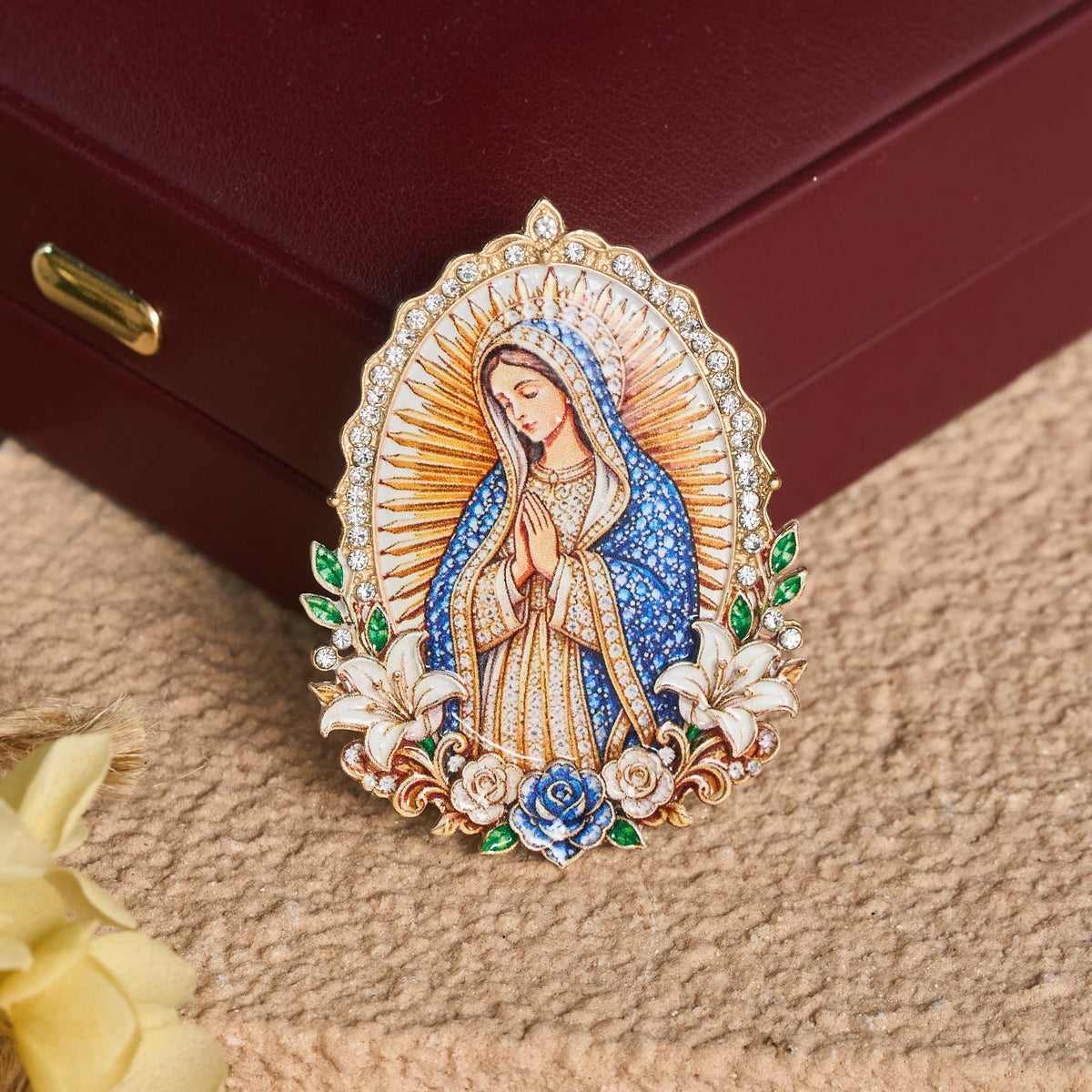 Detailed Zinc Alloy Holy Figure Brooch: Symbol Of Calm Everlasting Grace