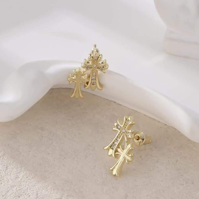 Polished Copper Double Cross Stud Earrings: Icon of Warm Heavenly Blessing
