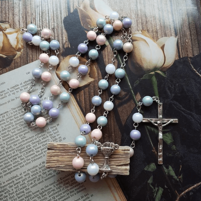 Holy Grail & Crucifix of 8 mm Round Multicolor Acrylic Alloy Chain Rosary